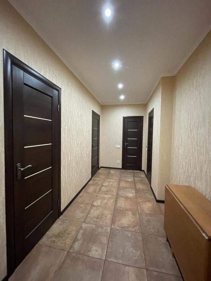 View Apartments, 22 Floor With 2 Rooms Київ Екстер'єр фото